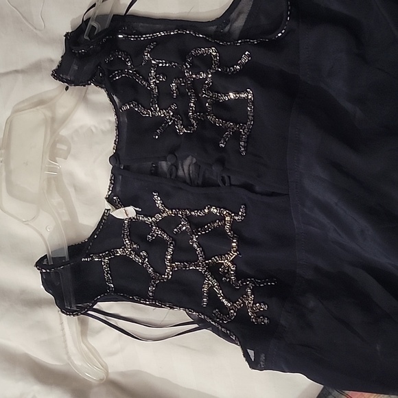 Beautiful willow and clay beaded blouse sleeveless - Picture 3 of 4